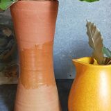 Vase "Diabolo" de potier en terre cuite vernissée vintage