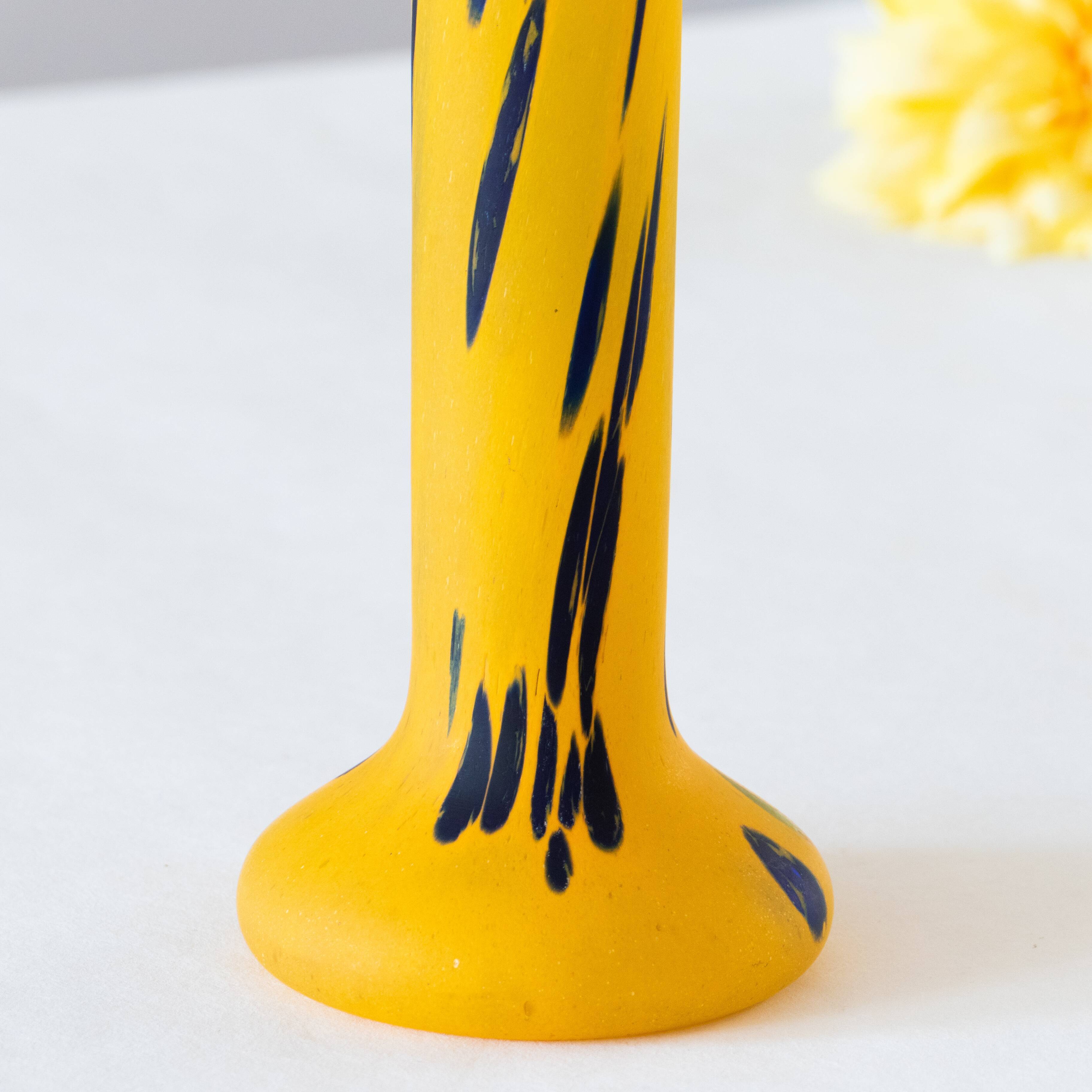 Art Nouveau vase in glass paste late nineteenth century