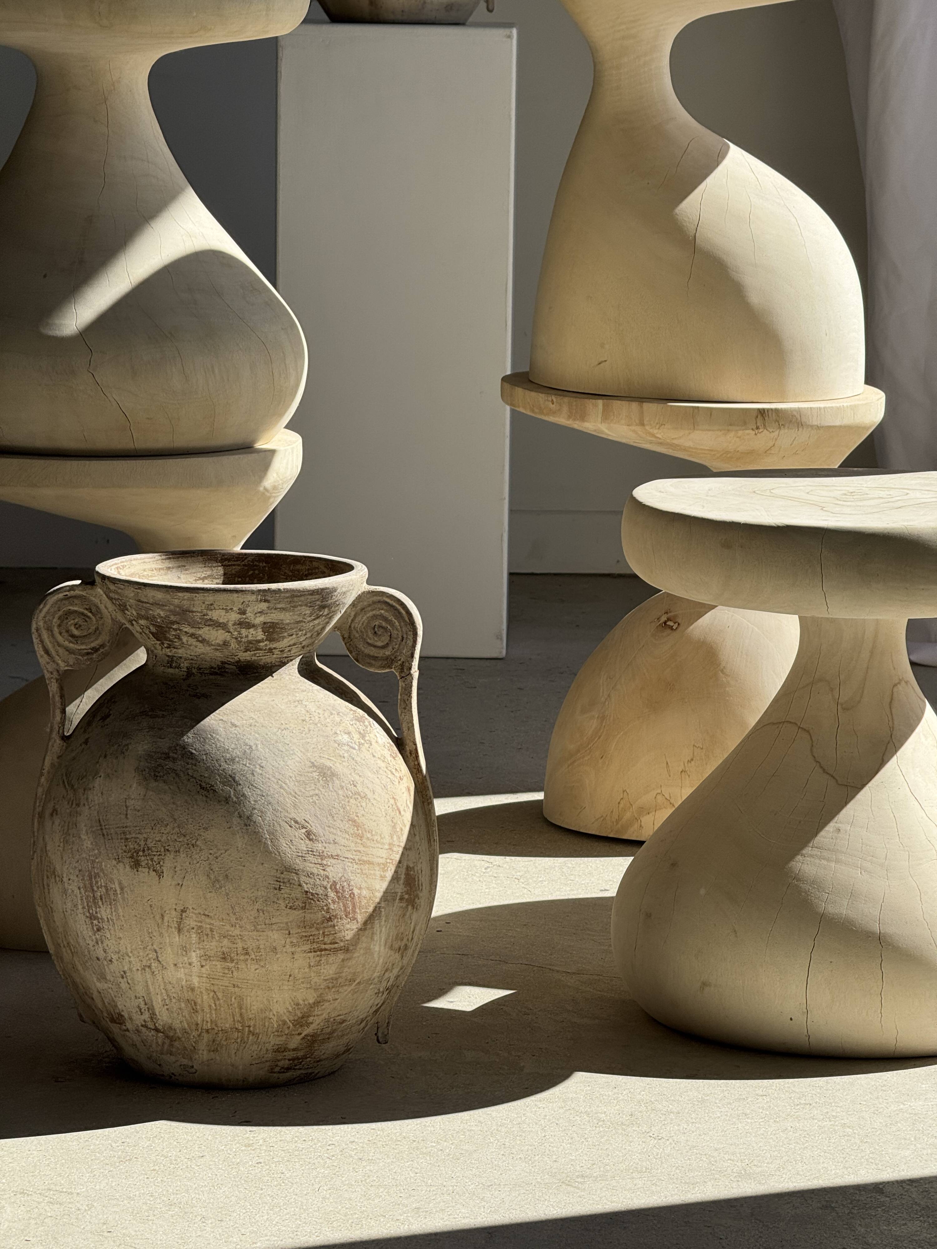 Large cream vase with double spiral handles in antique style, made of terracotta, H42 D3.