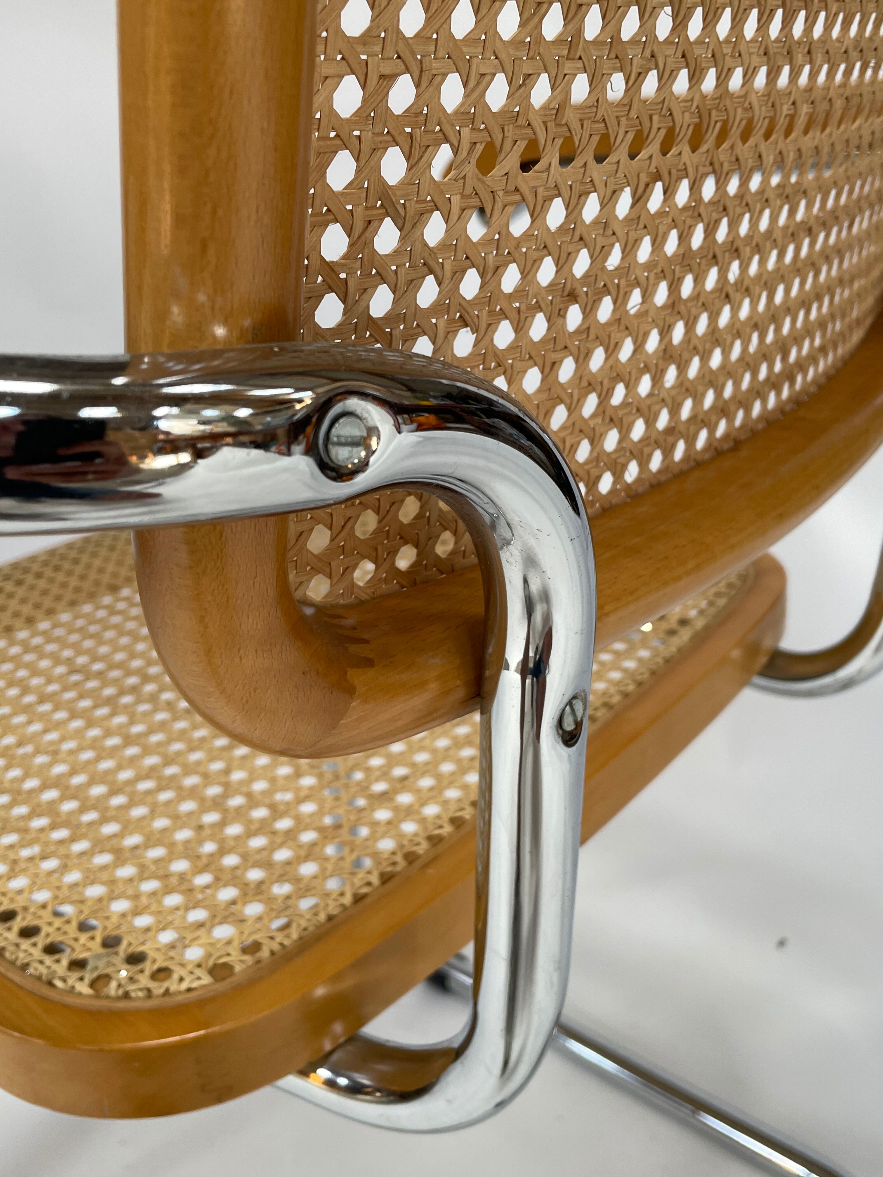 Chair model Cesca by Marcel Breuer with armrests B64