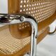 Chaise modèle Cesca de Marcel Breuer avec accoudoirs B64