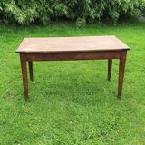 Farm table