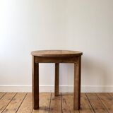 Tripod round table in solid oak