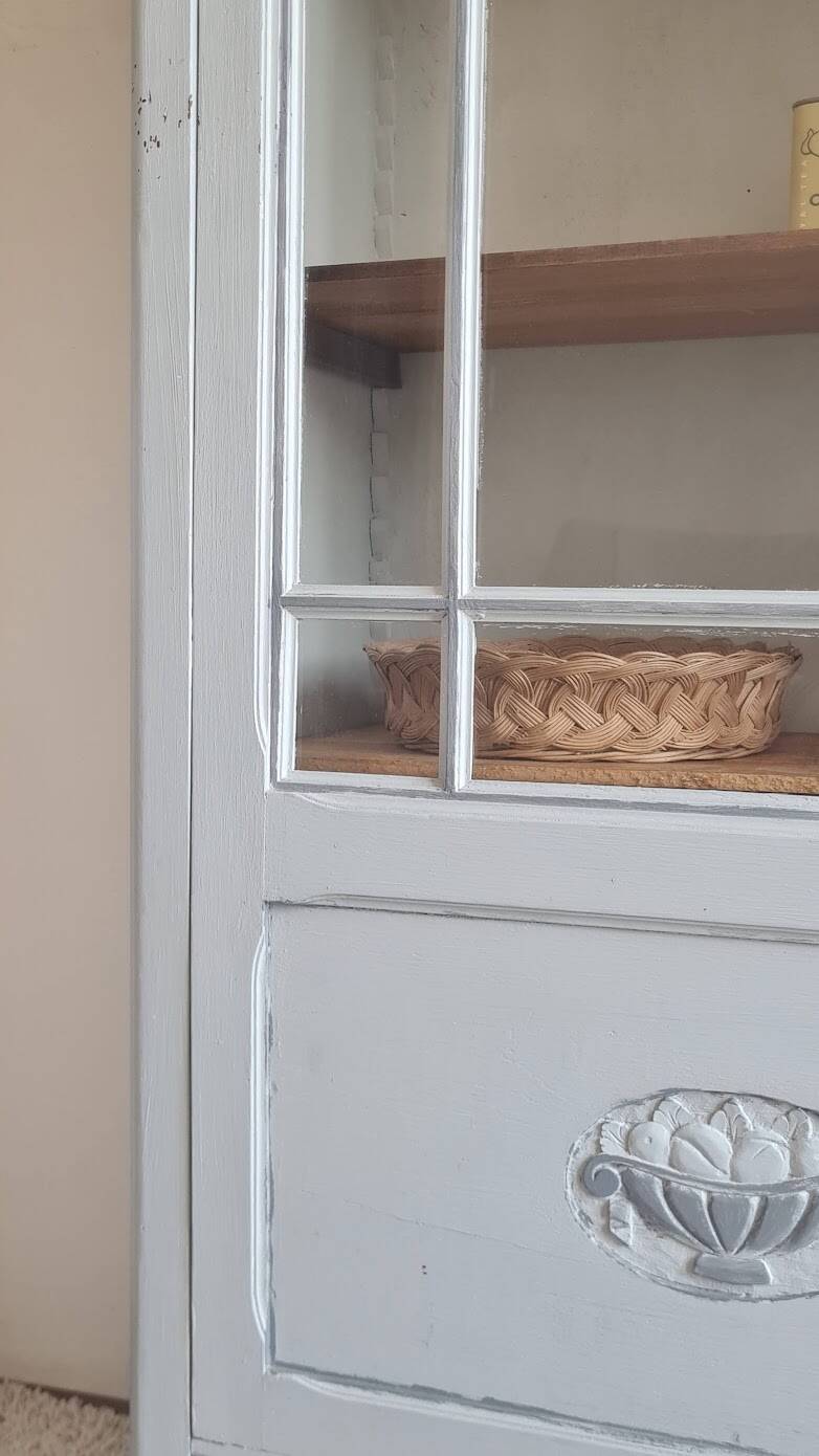 Parisian Art Deco glass cabinet