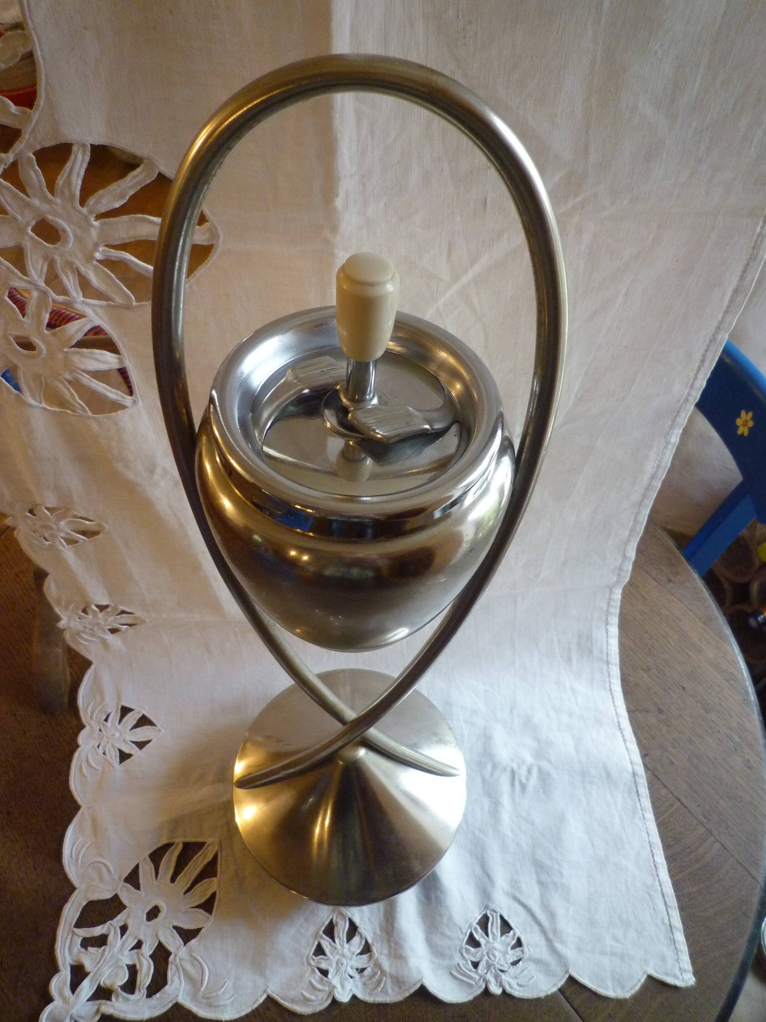 Stainless ashtray on foot tumblesbuto design 50s - 60s