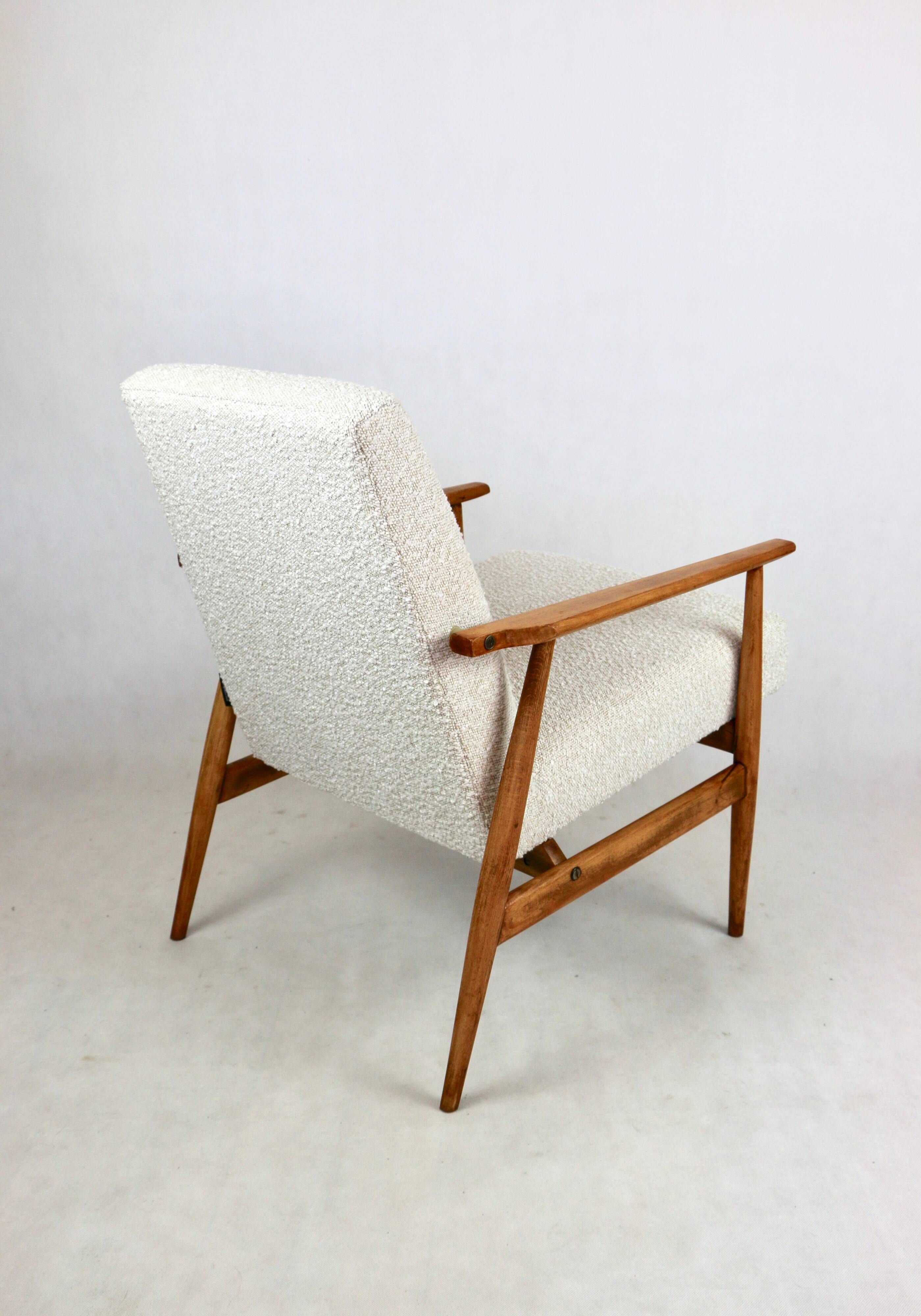 Armchair 'Lis', 1970s, white boucle, design by Henryk Lis - natural beech wood