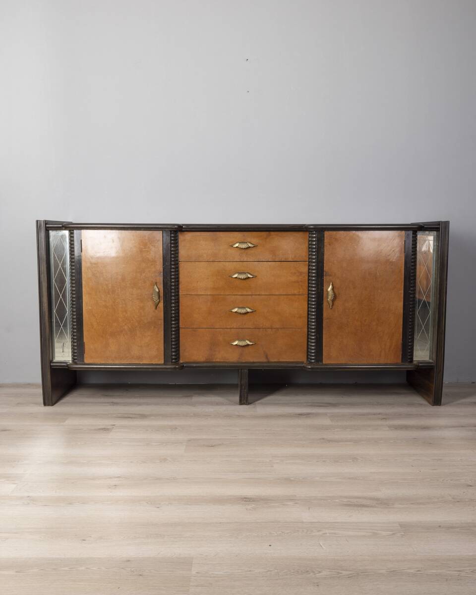 1940s vintage sideboard in wood and glass Italian Art Deco design