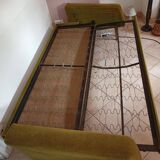 Vintage 60s green velvet sofa, 4-seater convertible.