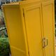 Armoire parisienne jaune poudrée 1950
