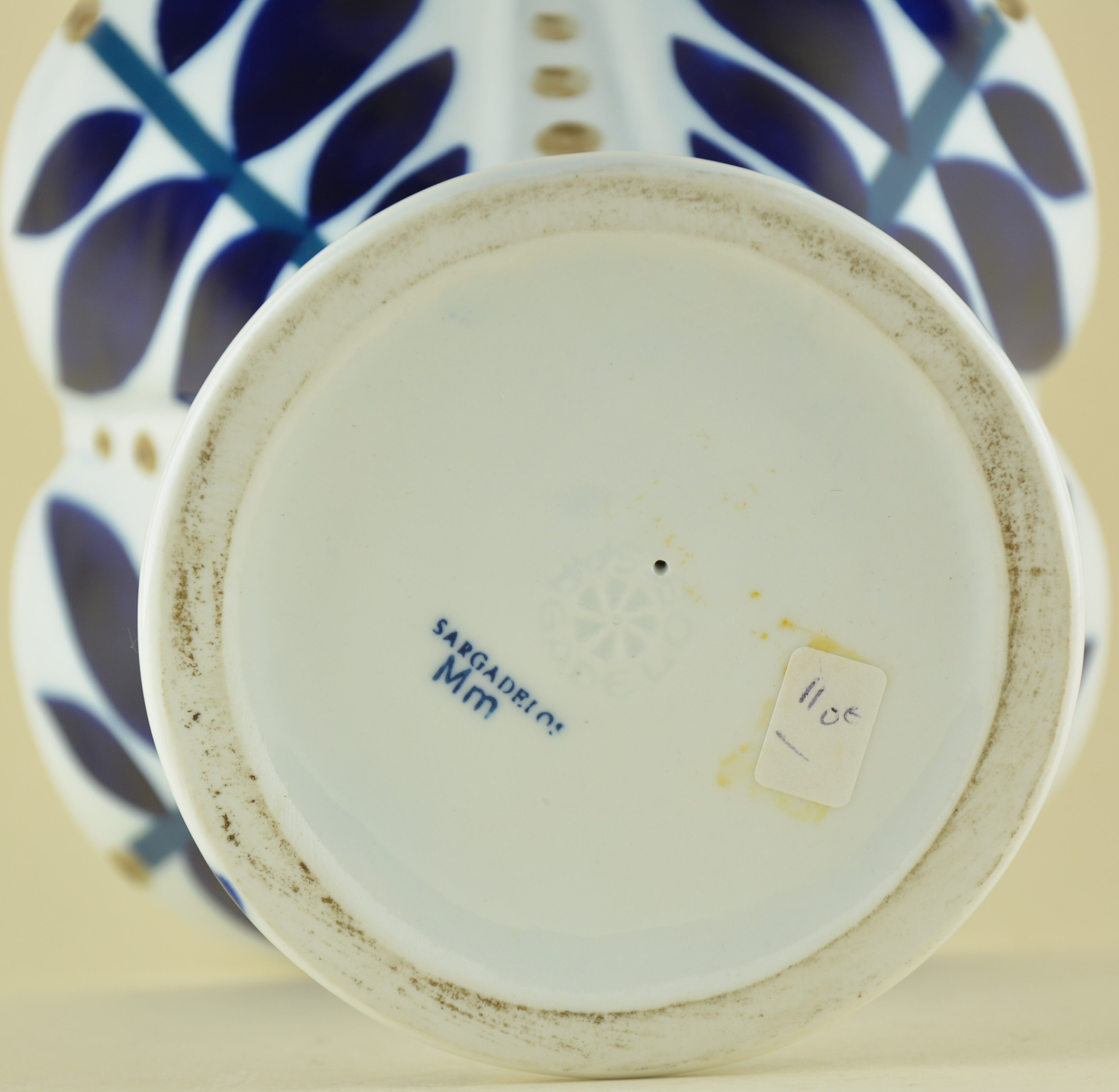 Porcelain cup from the 60s-70s