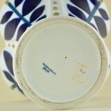 Porcelain cup from the 60s-70s