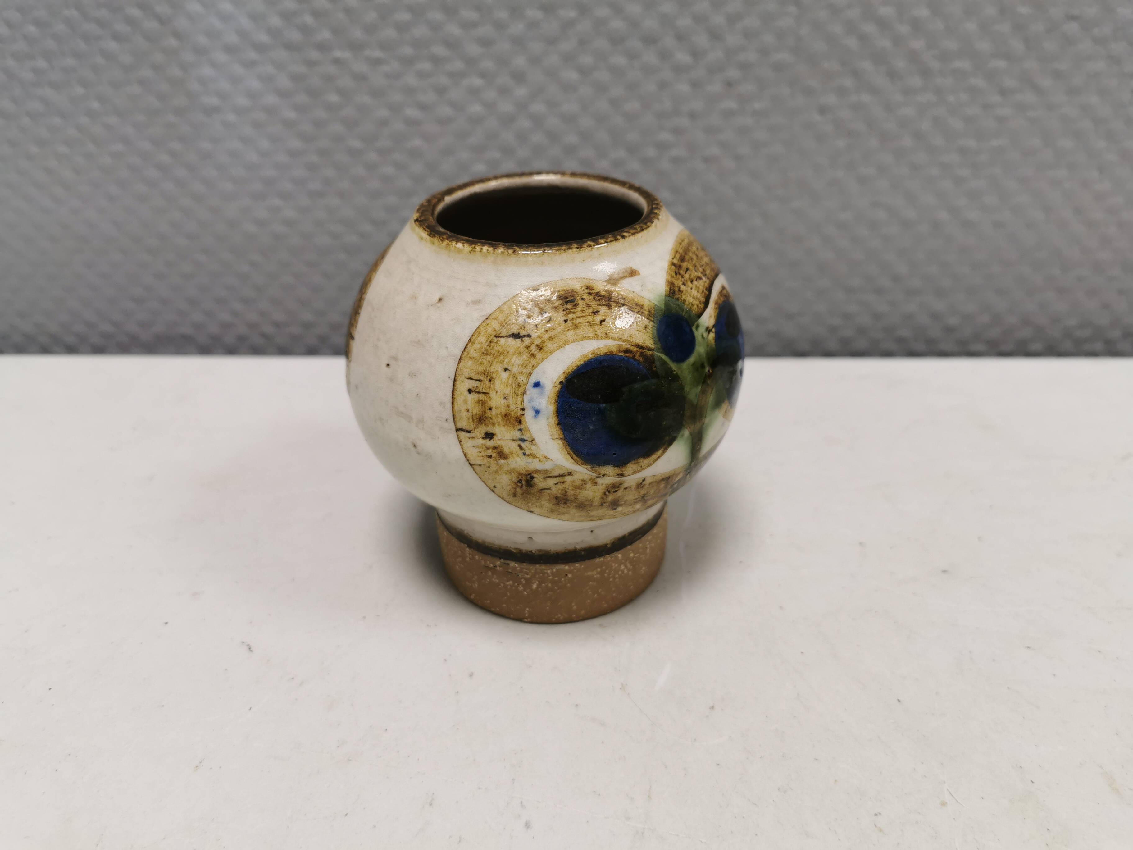 Ball ceramic vase, by Noomi Backhausen for Søholm Denmark 1970-80s