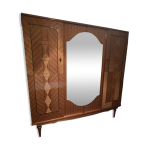 Armoire bois de rose