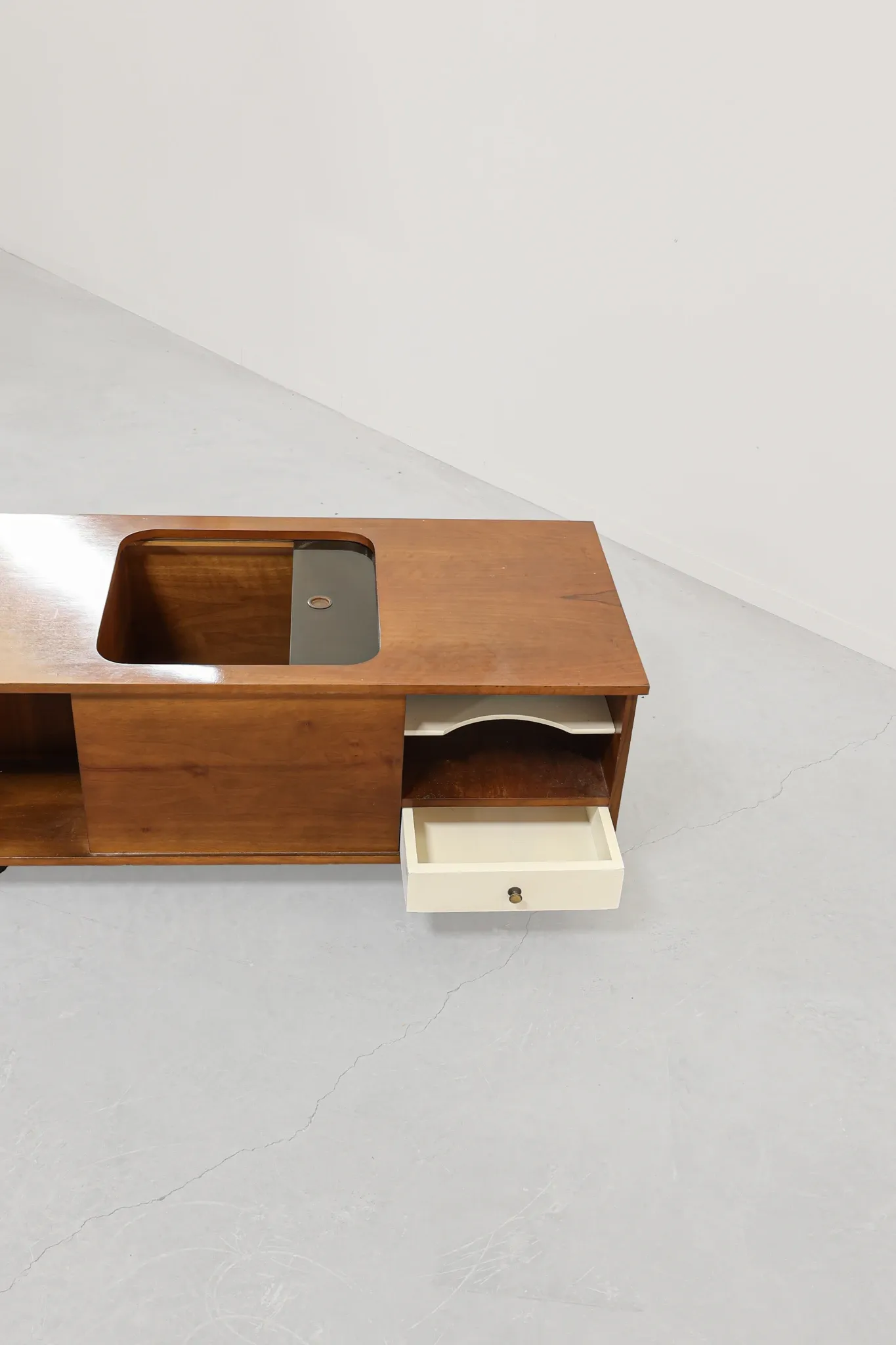Italian 1970s Wooden Bar Cabinet on Castors