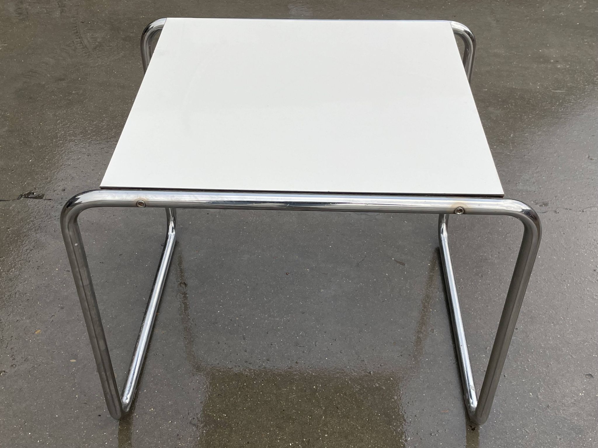 Table basse vintage Gavina "Laccio", design Marcel Breuer 1970