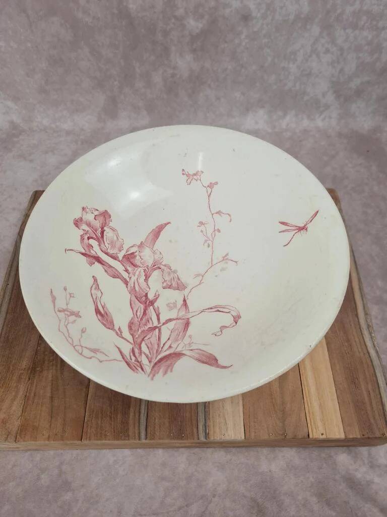 Large footed compote Gien model Iris with red floral decoration.