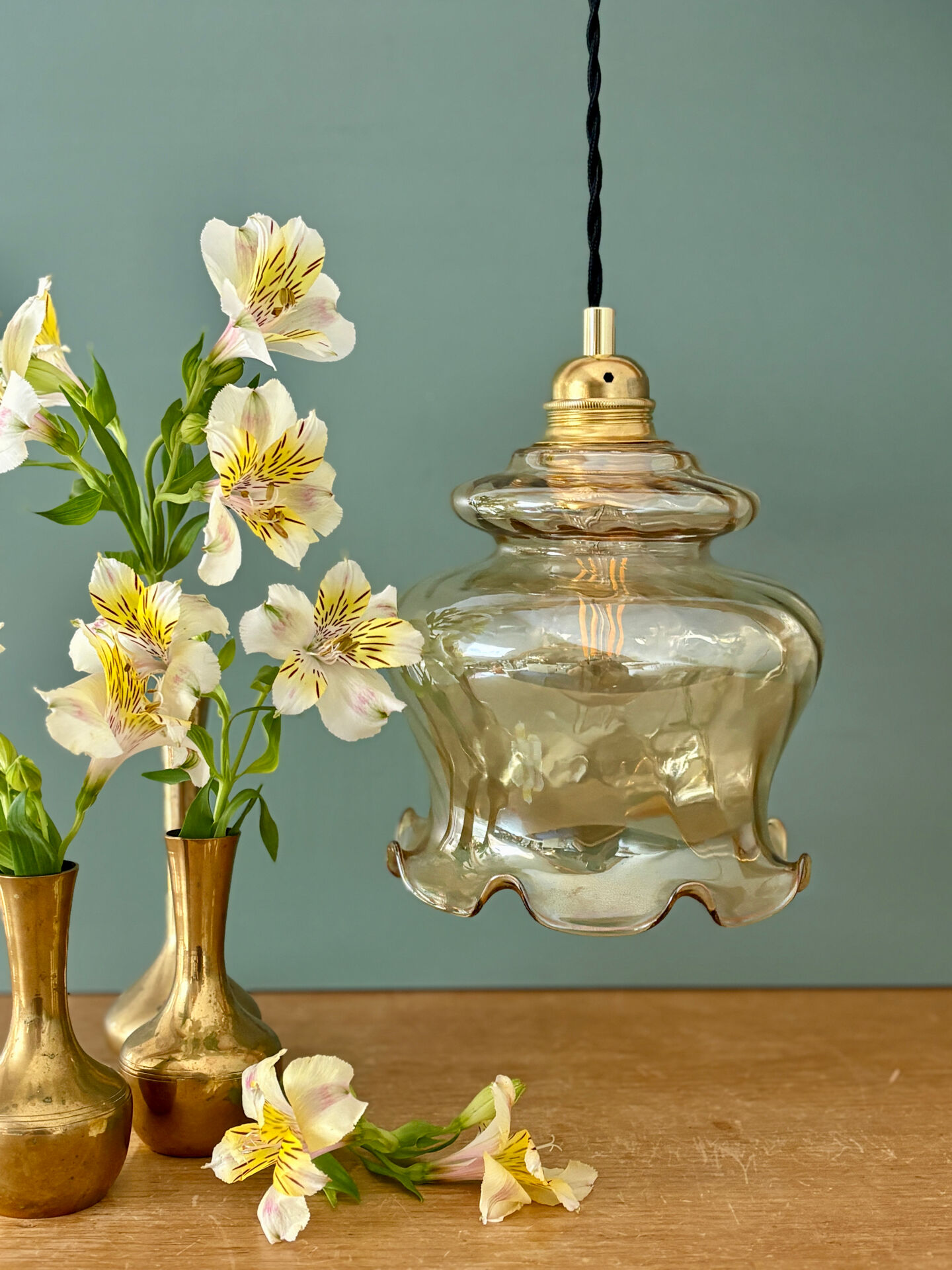 Vintage amber glass suspension globe