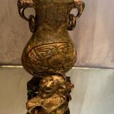 Covered vase in hard stone carved China