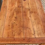 Farm table