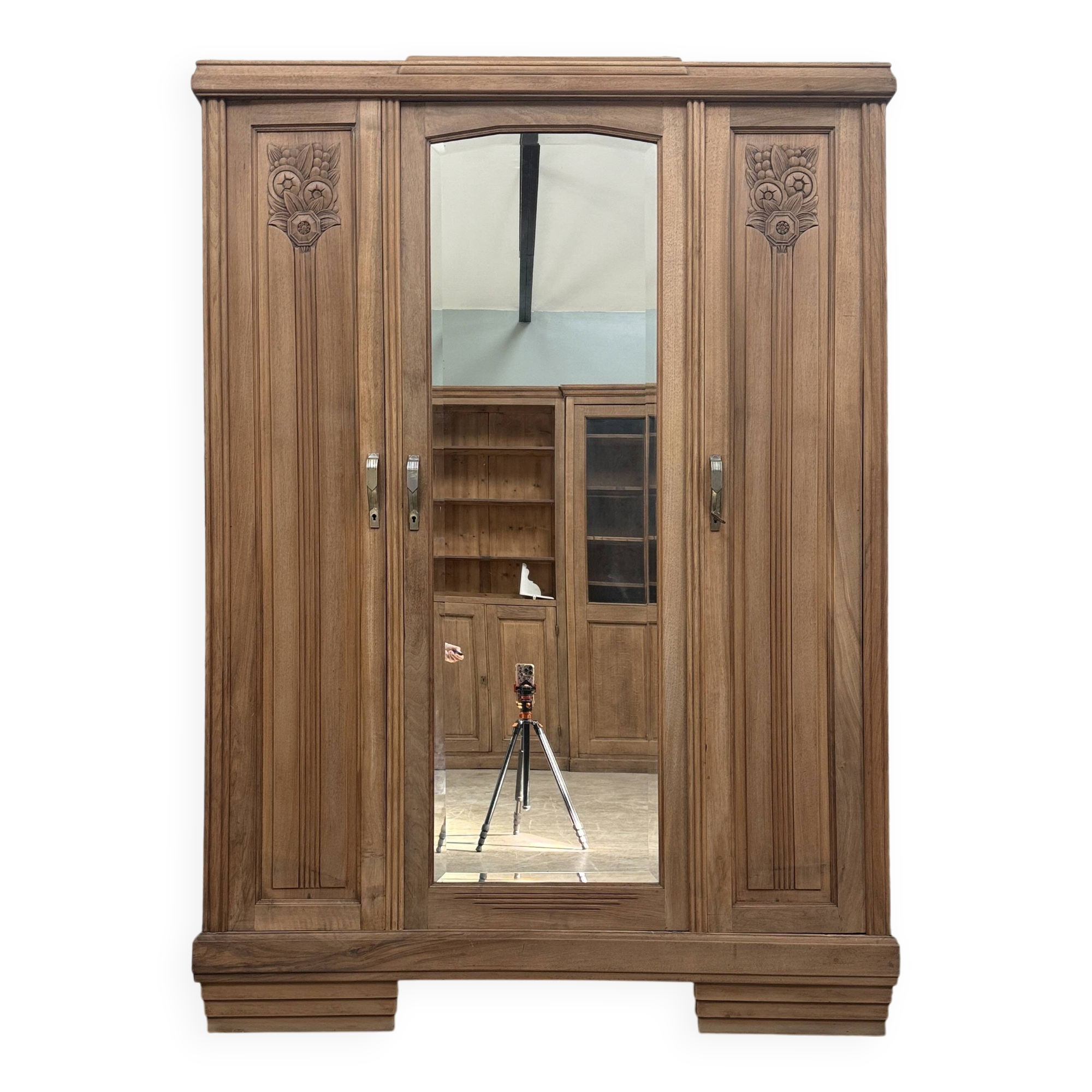 Armoire art déco trois portes (restaurée)