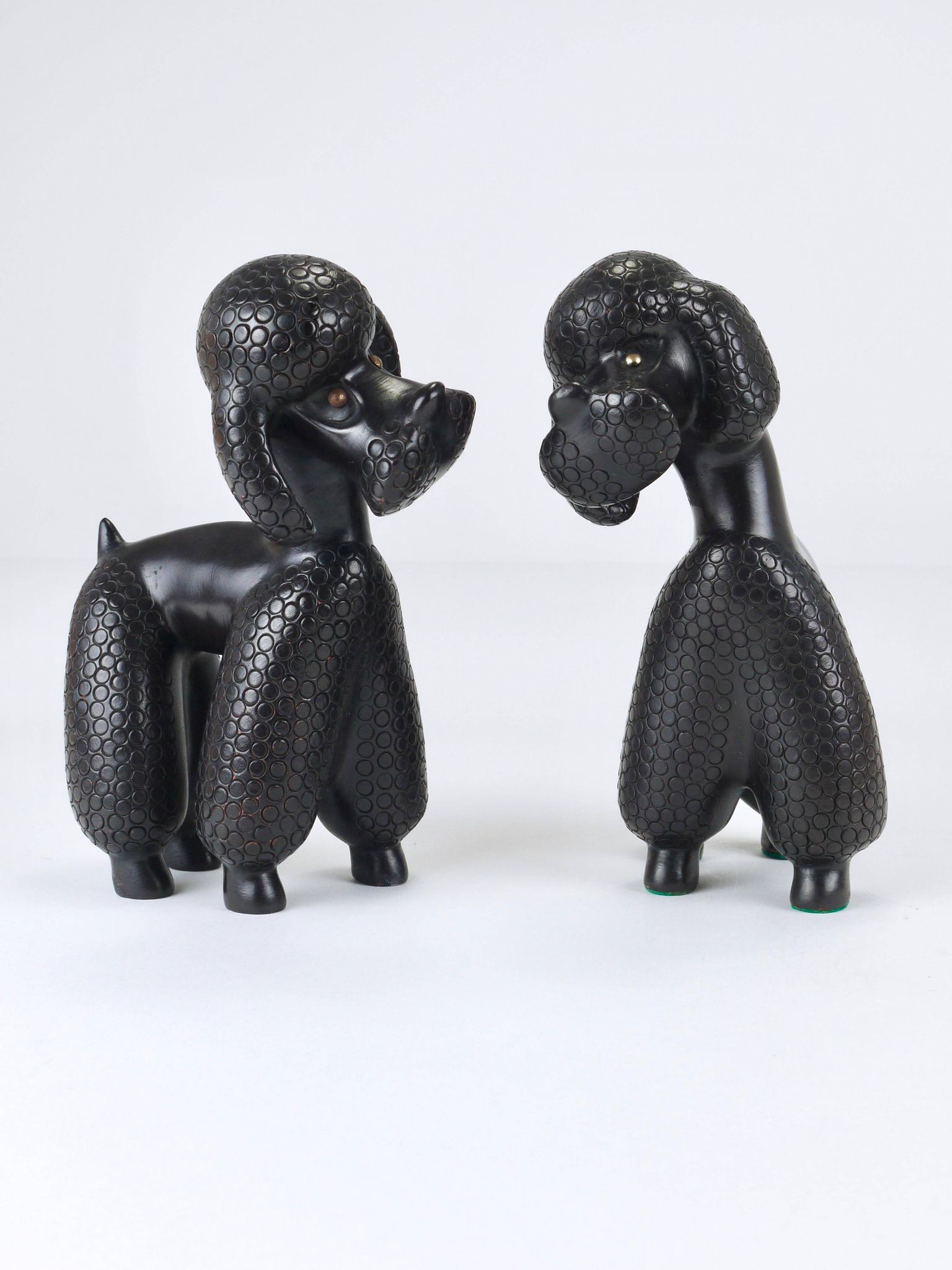 Charming figurine sculpture of a poodle dog by Leopold Anzengruber, Austria, 1950s.