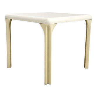 Stadio 80 dining table by Vico Magistretti for Artemide, 1970