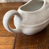 White porcelain saucière