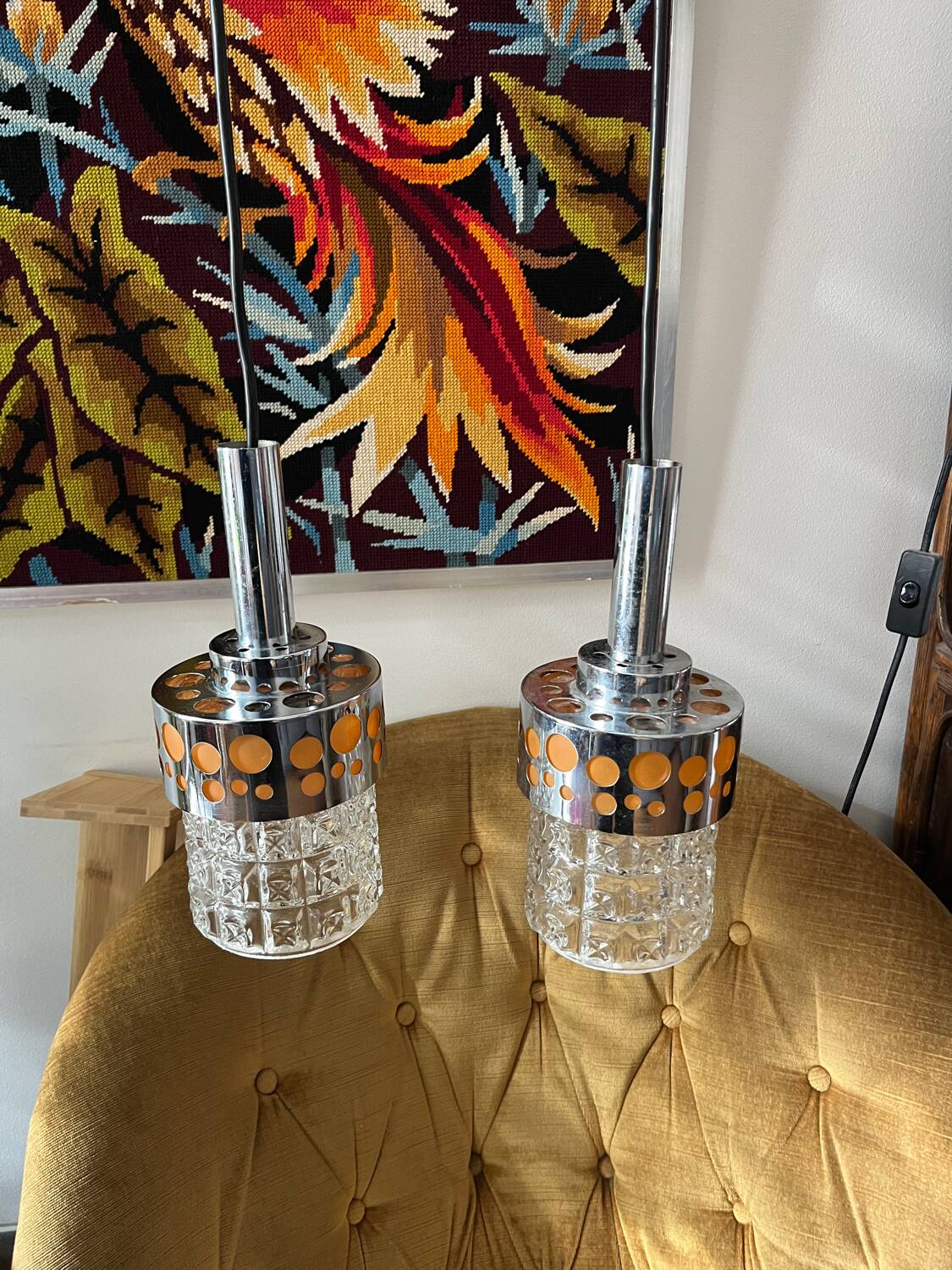 Paire globes chrome verre orange Space age pop seventies