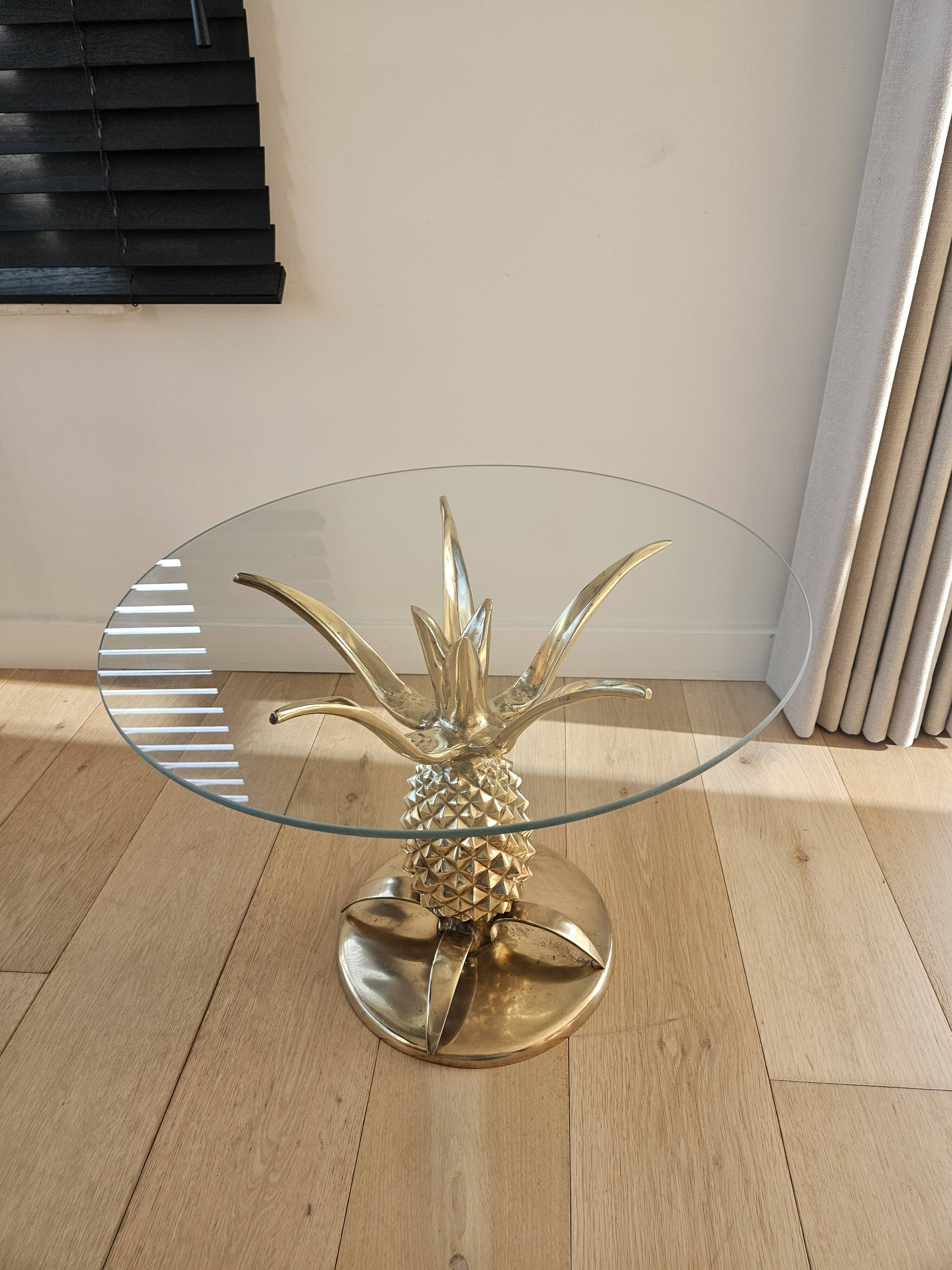 Table Hollywood Régence Ananas, Paris, Francfort