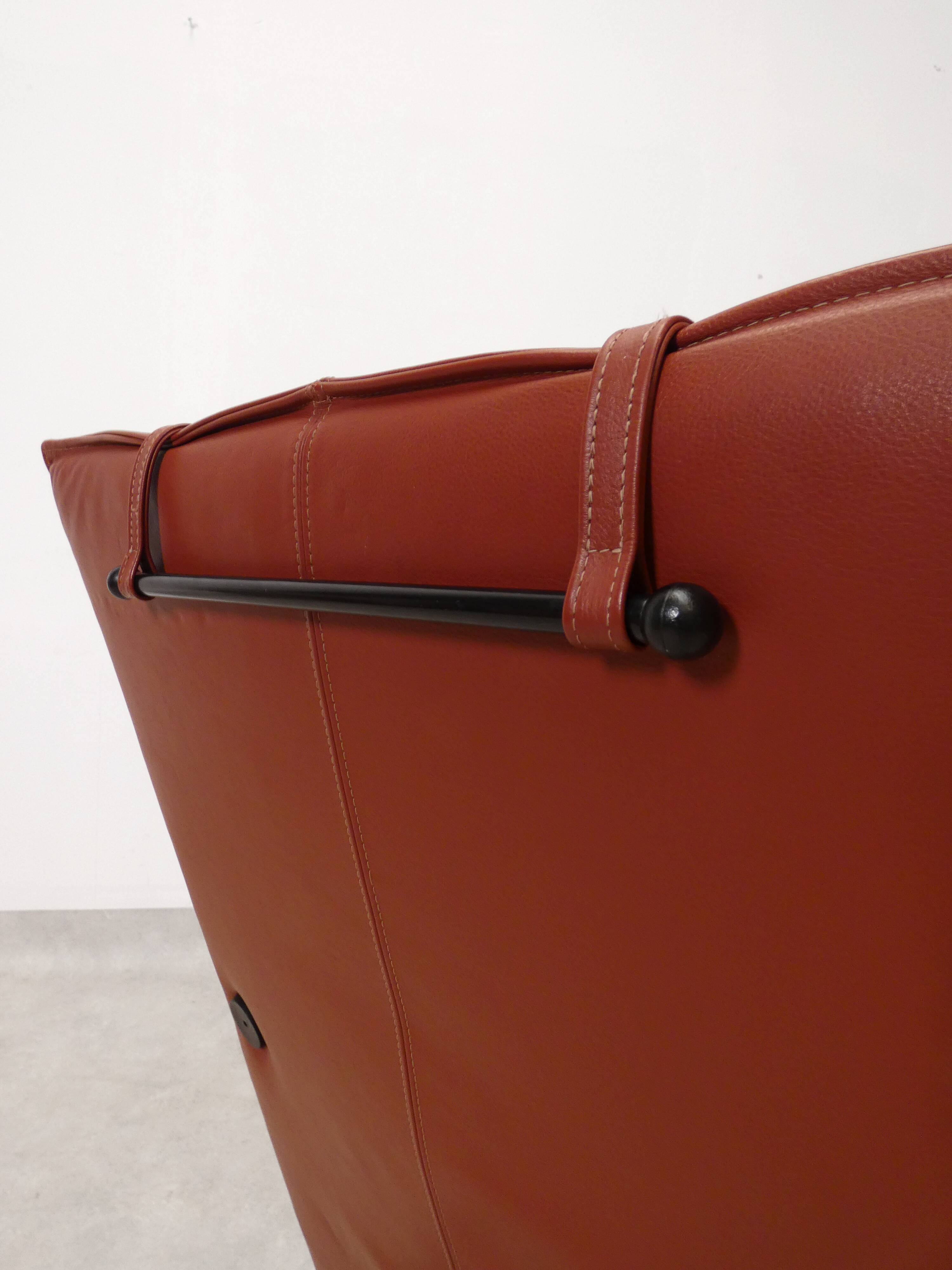 T-Line lounge chair - Arflex