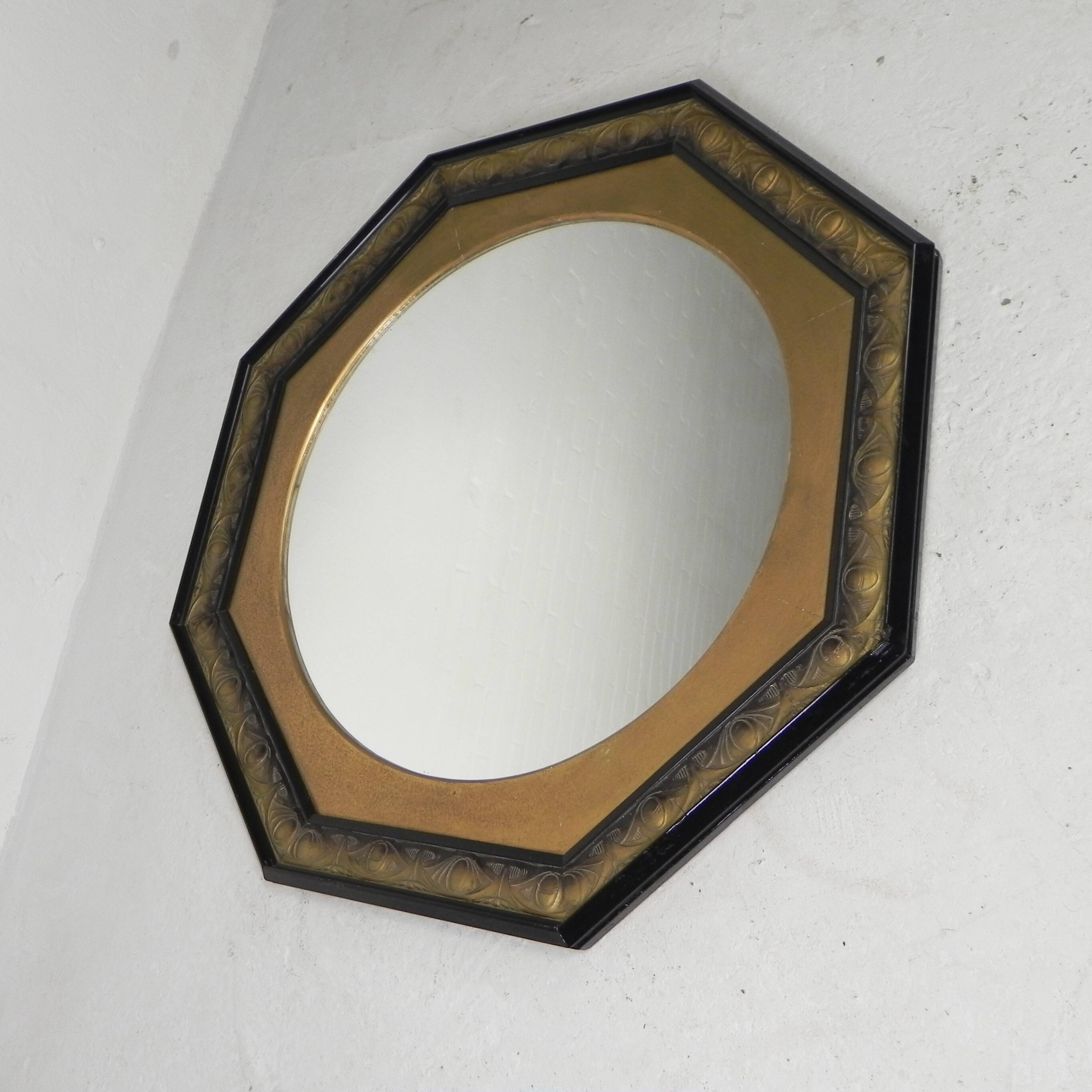 Octagonal Art Nouveau mirror, 1920s