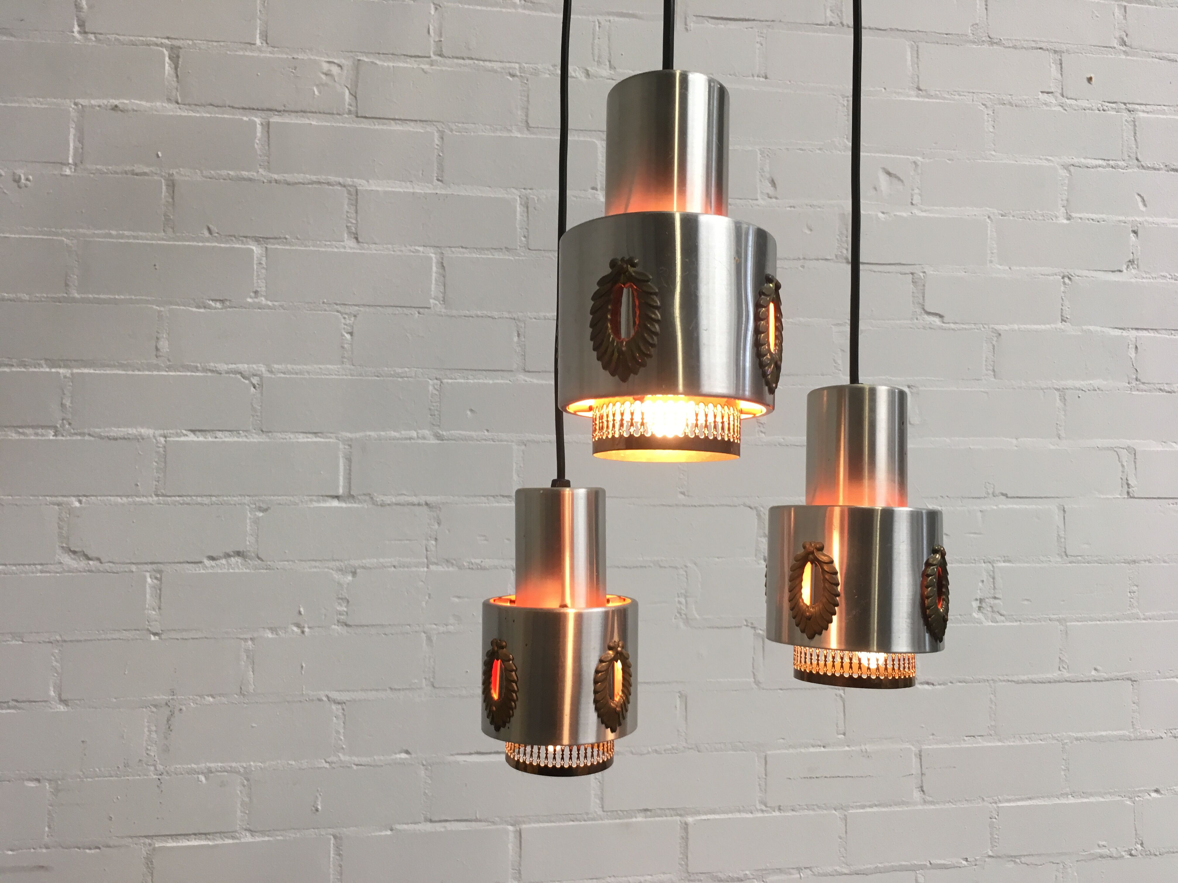 Danish aluminium lamp hang
