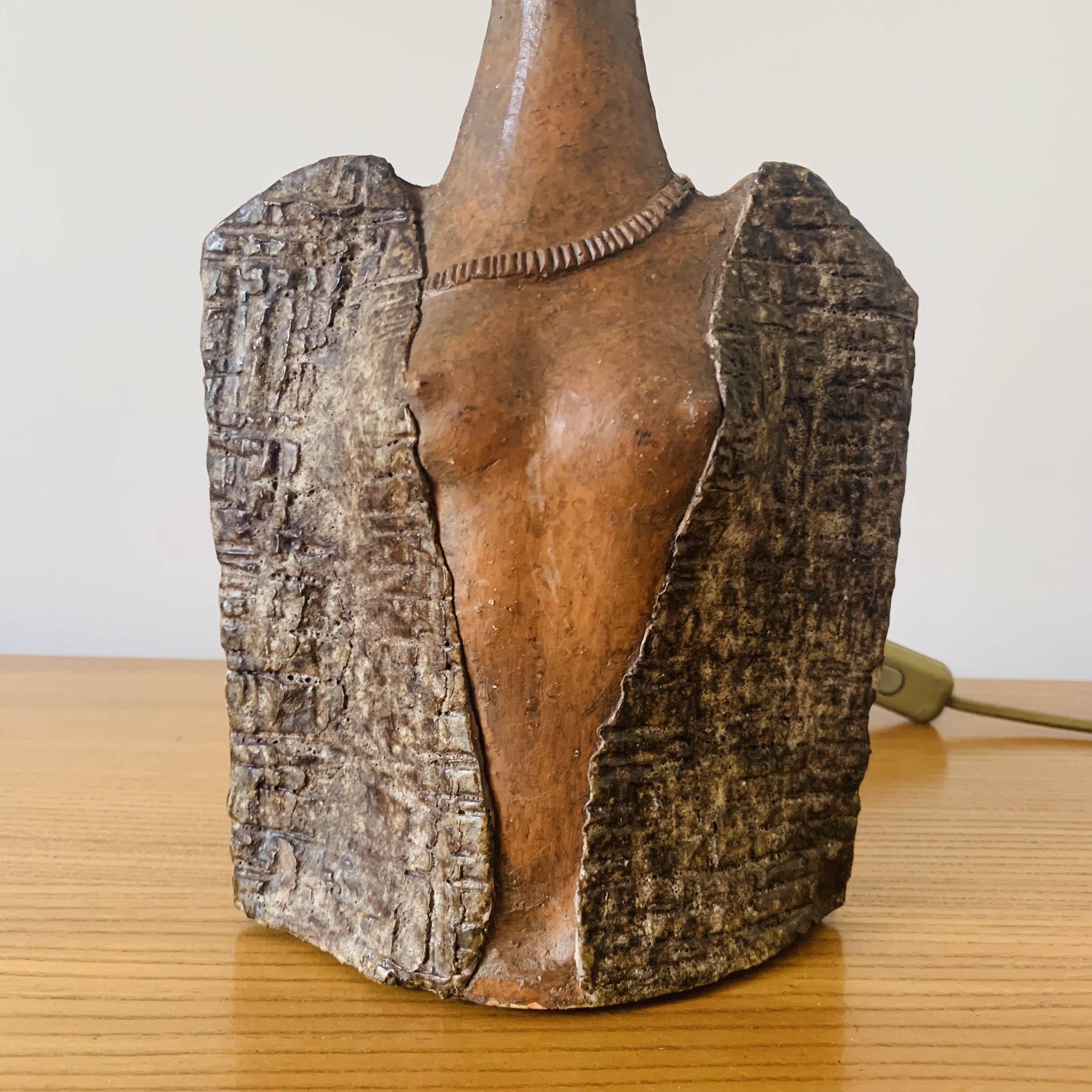Sandstone lamp in the shape of a woman's bust