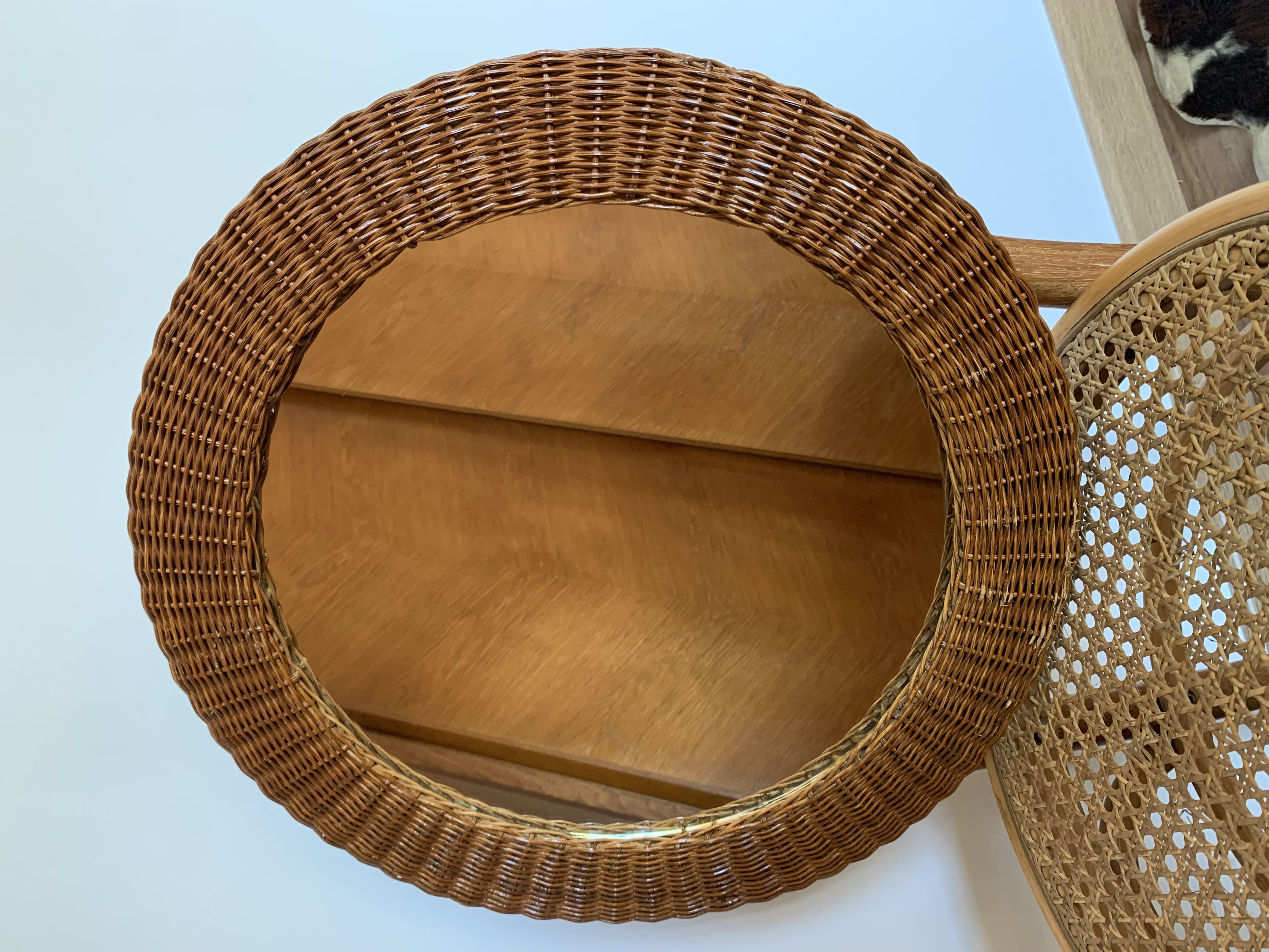 miroir rond en rotin tressé, 1960's