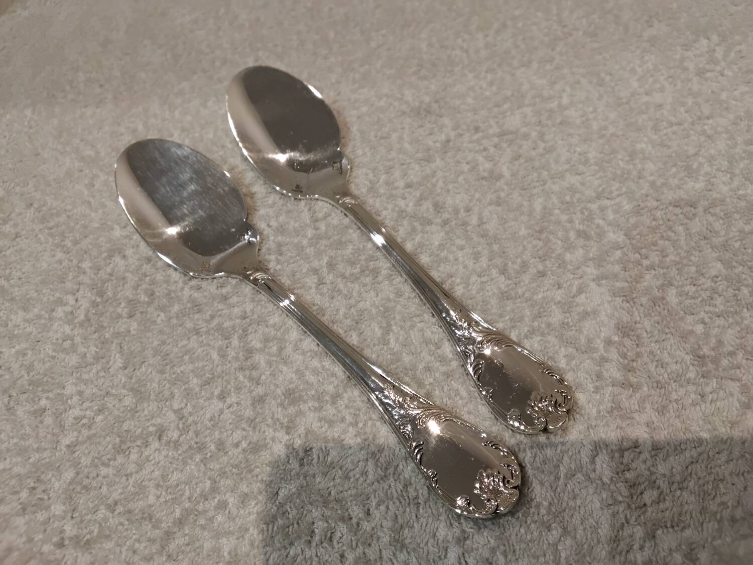 2 individual metal silver-plated sauce spoons by Christofle Marly