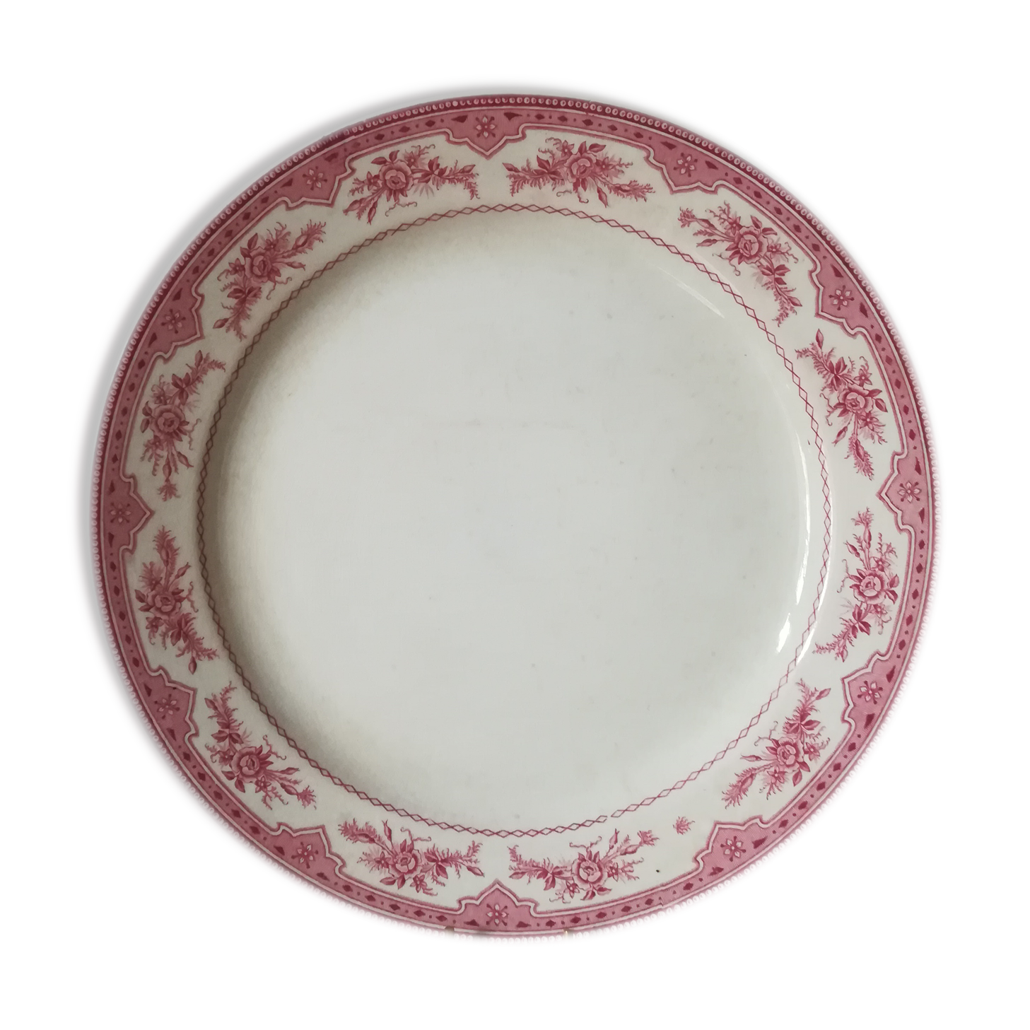 Iron Earthland Dish By Onnaing