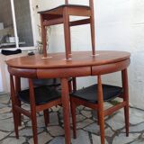 Table and chairs Hans Olsen made in Denmark