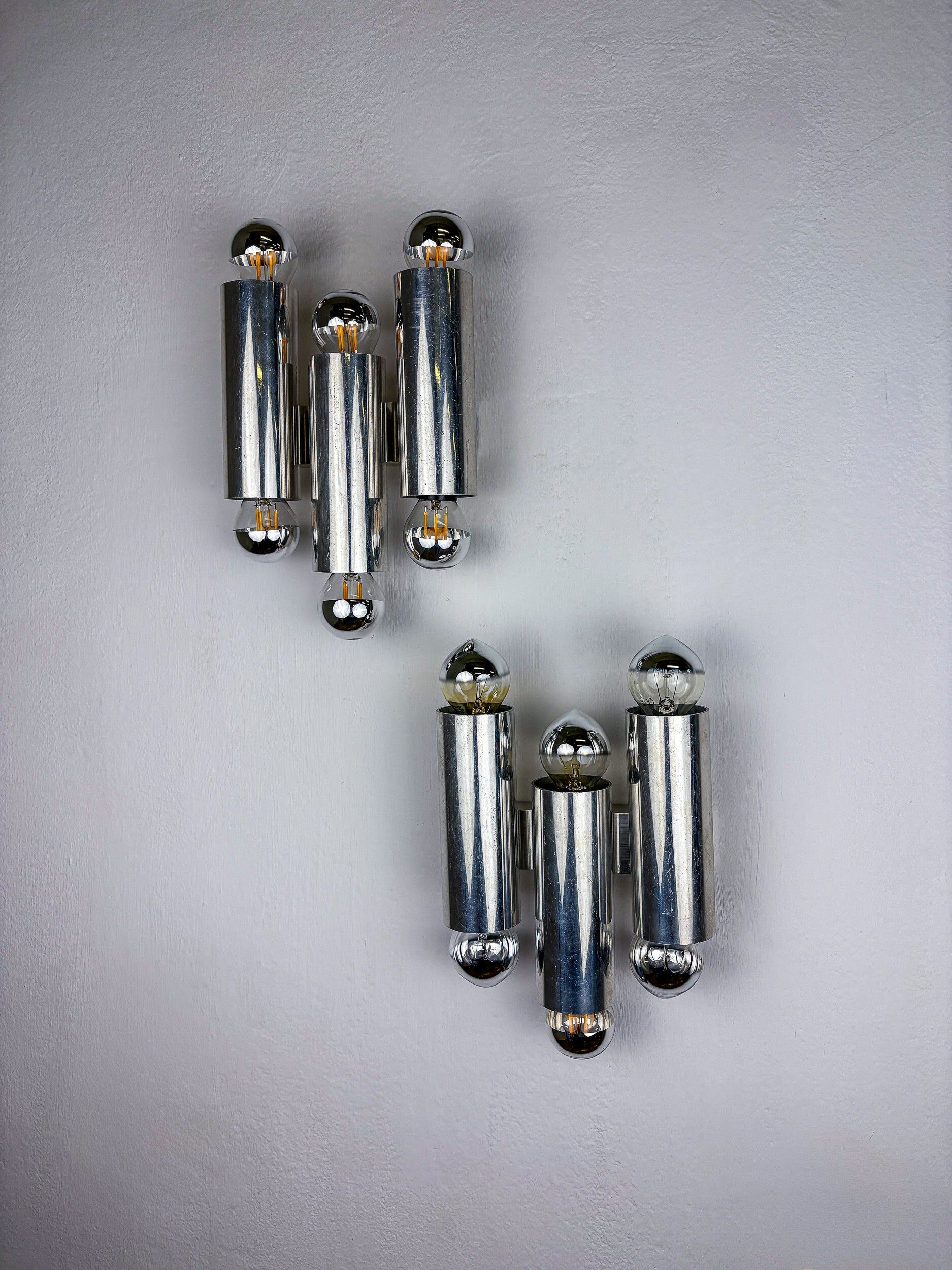 Pair of Gaetano Sciolari tubular chrome wall sconces, Italy 1970s