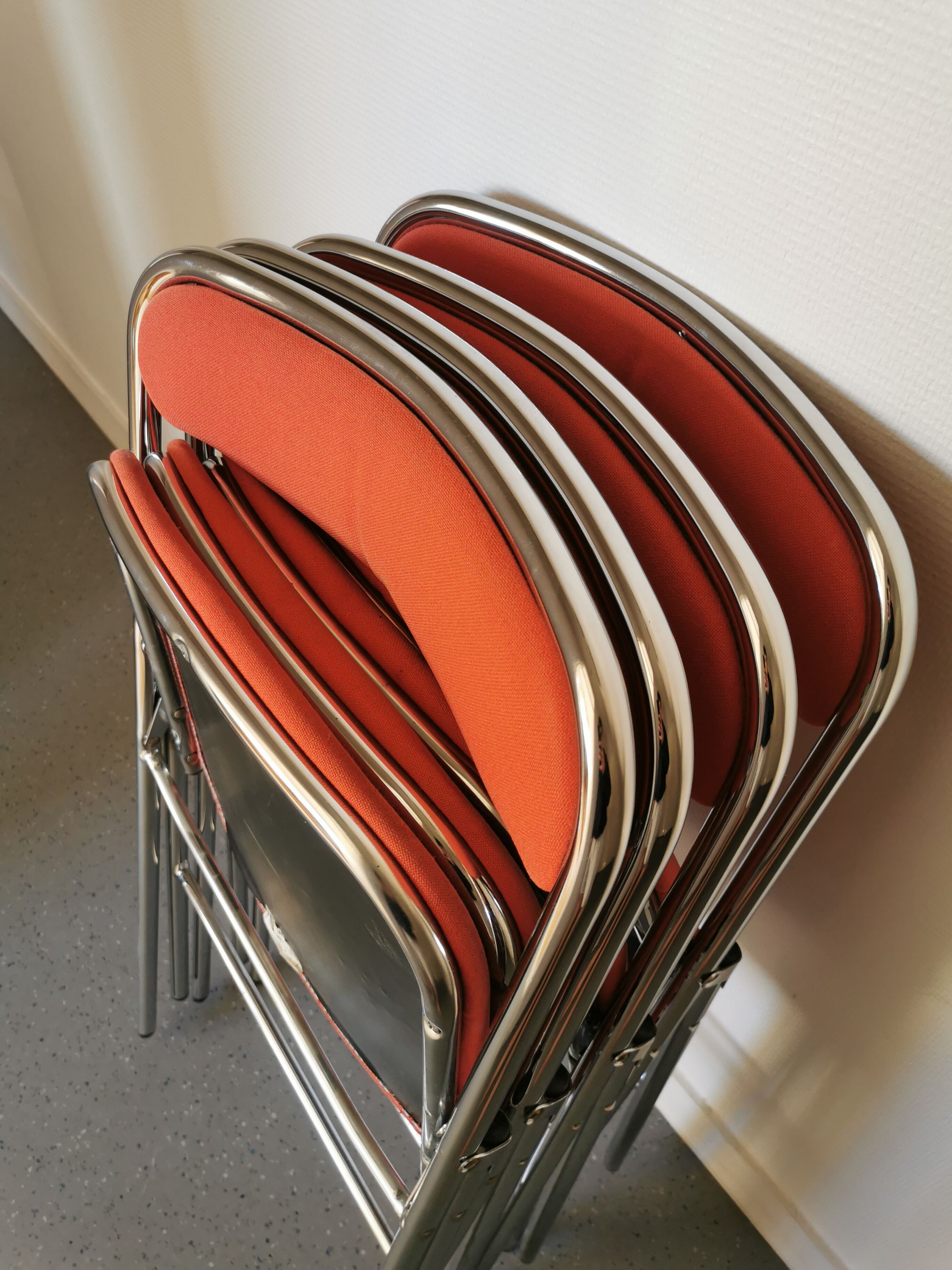 4 red and chrome folding chairs, Plichaise by Souvignet, France, 1970