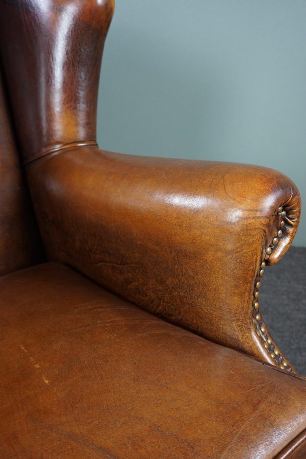 Armchair + sheepskin pouf