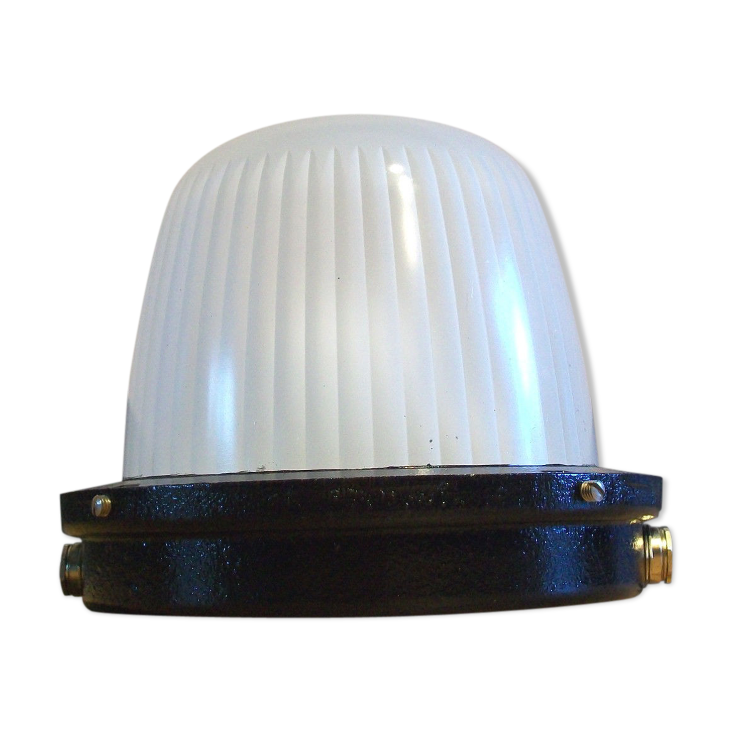 Old Ge 200 Holophane industrial lamp