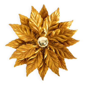Rare grande lampe de plafond ou mur en style florentin plaquée or de Hans Kögl.