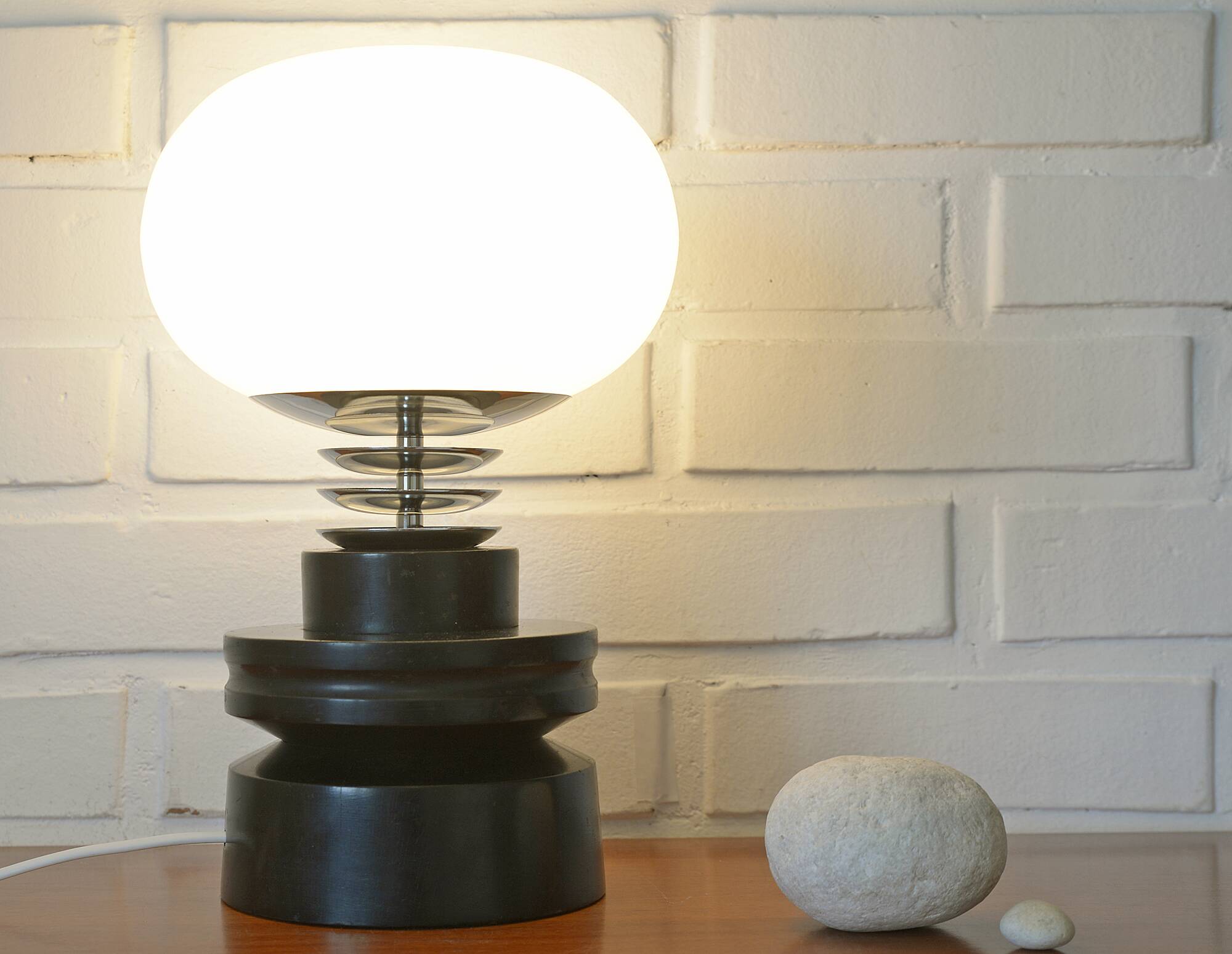 Vintage mid century modern space age Japandi wooden table lamp redesign