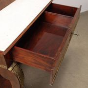 Commode en acajou restaurée, France, 19e siècle.