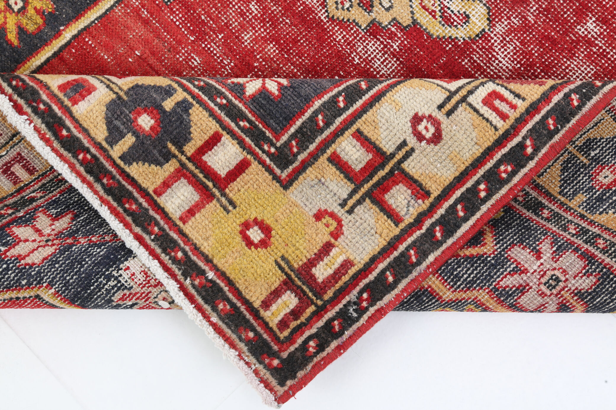 248x123cm red handmade turkish rug