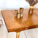 Extendable dining table in NATHAN teak