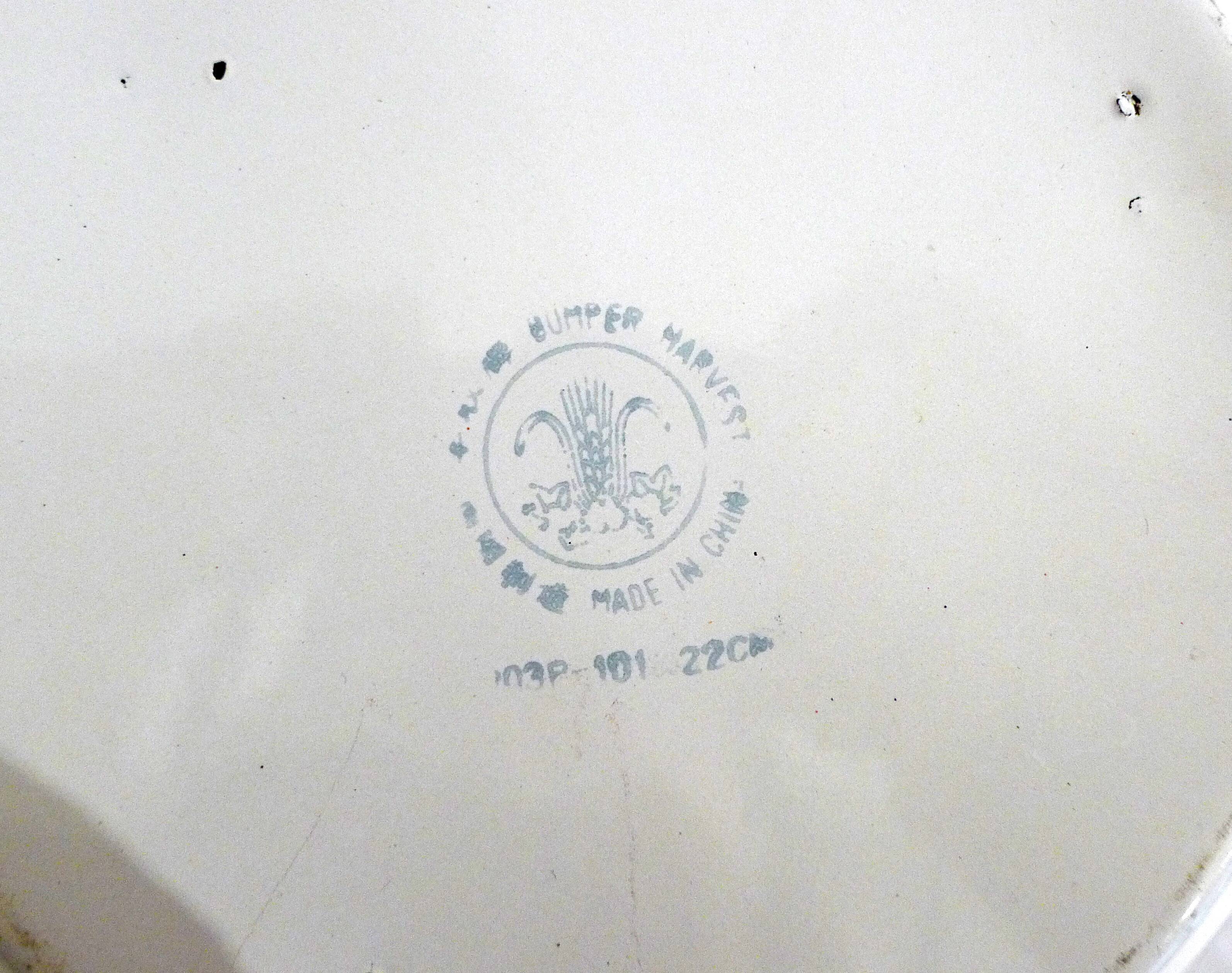 Small metal enamelled casserole China