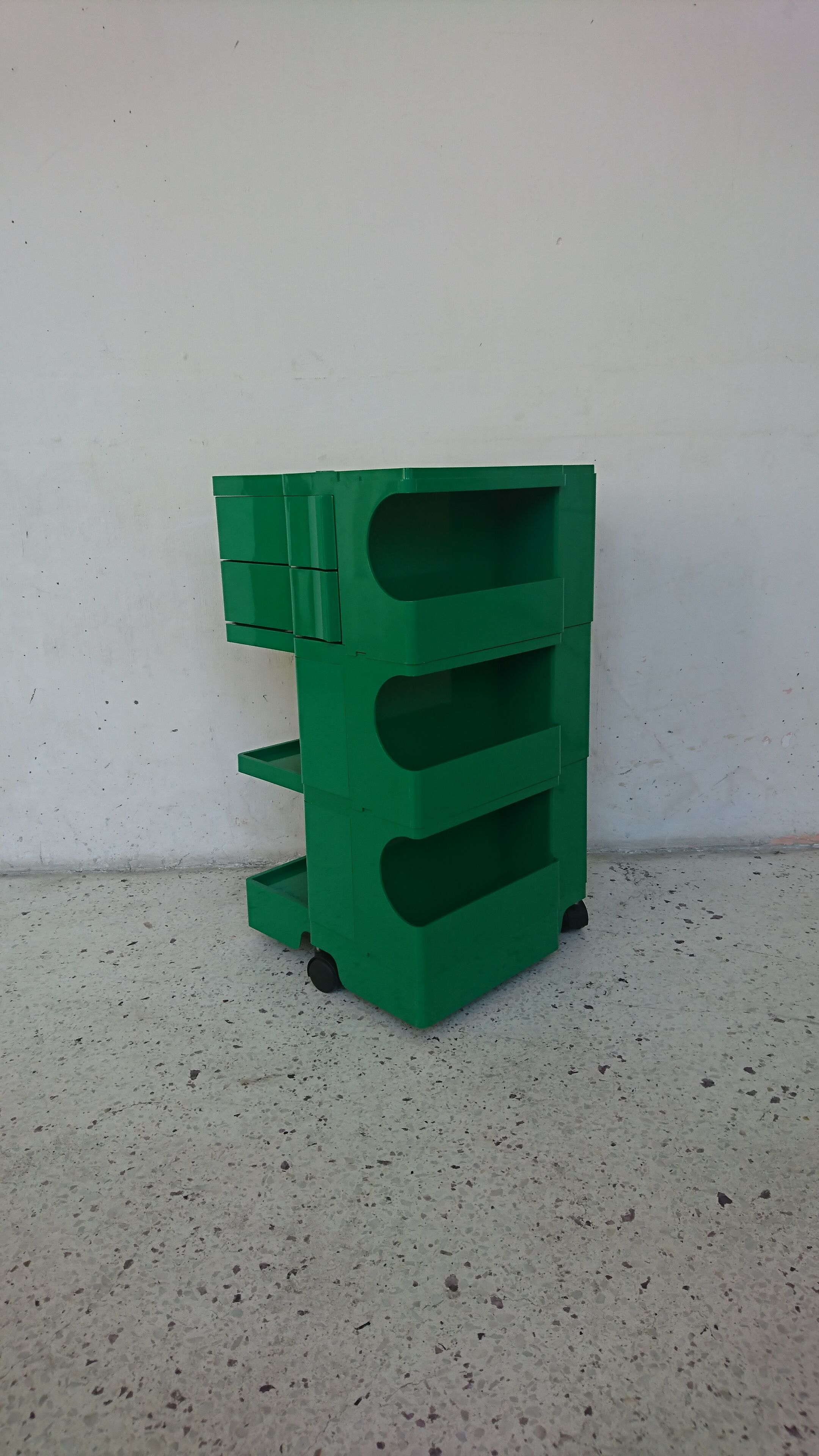 Desserte boby design joe colombo