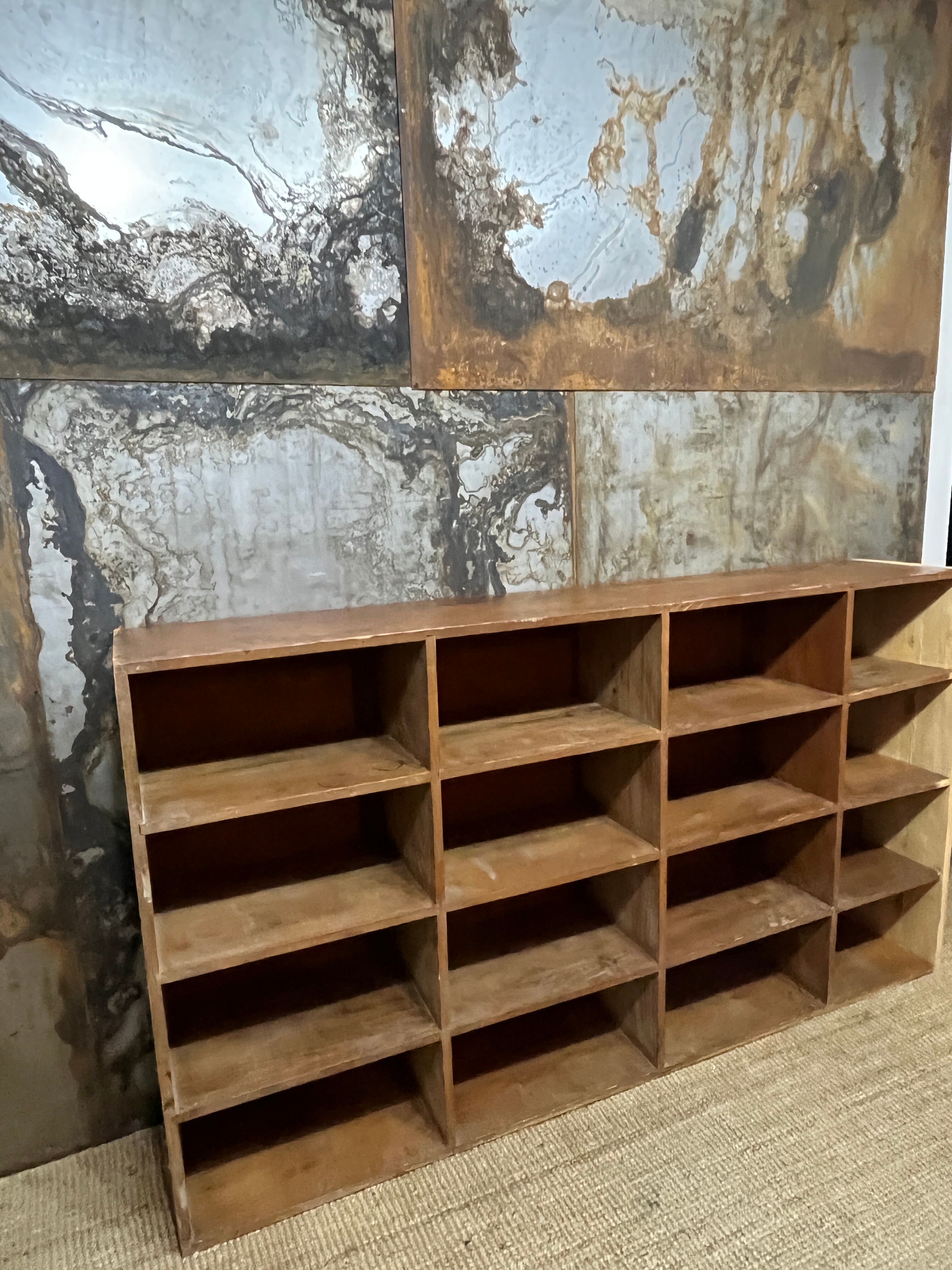 Meuble de métier à casiers