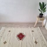 Handwoven Moroccan Berber rug 150/250cm